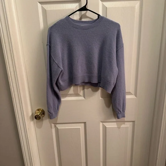 100% Cashmere Sweater - Picture 2 of 6